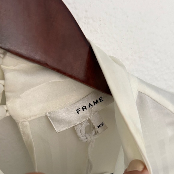 NWT FRAME Knotted Mock Neck Blouse size M - Picture 5 of 5